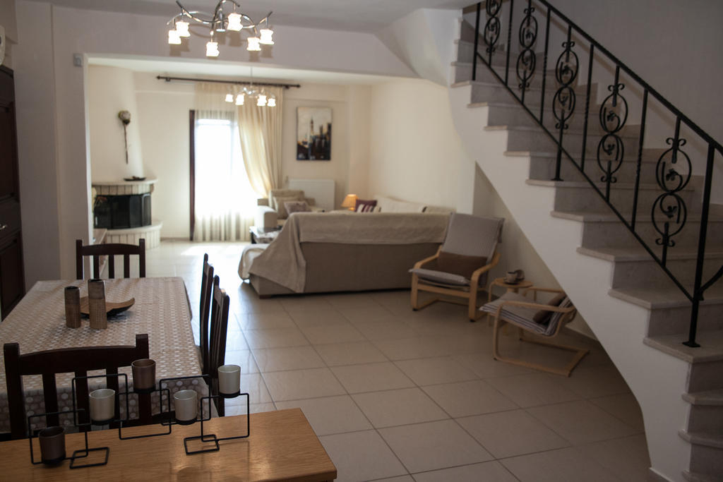 Venetiko Villas Nafpaktos Habitación foto